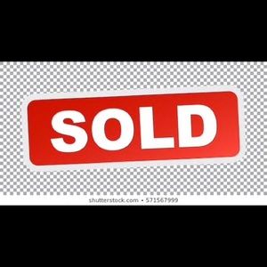 🔥⬇️SOLD!!!A La Mode Creme Luminizer Iridescent